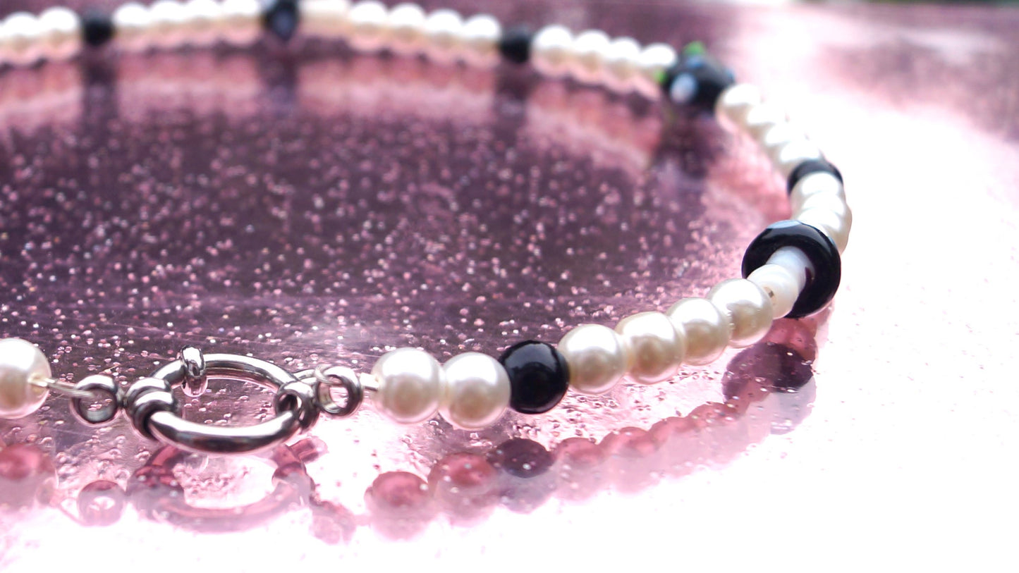 Black Shrooms & Berries Necklace