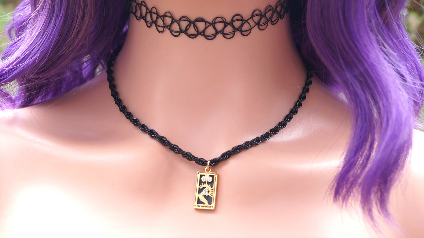 The Magician Necklace