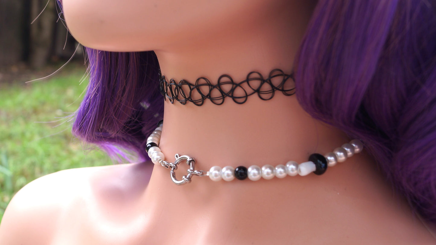 Black Shrooms & Berries Necklace