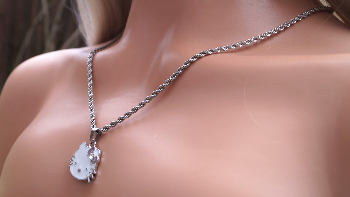 Hey Kitty Necklace 🤍