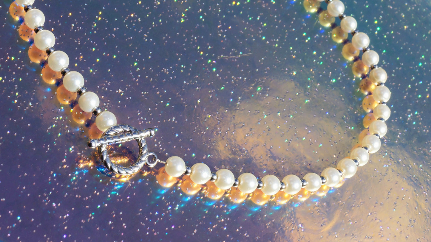 Classic Pearl Necklace