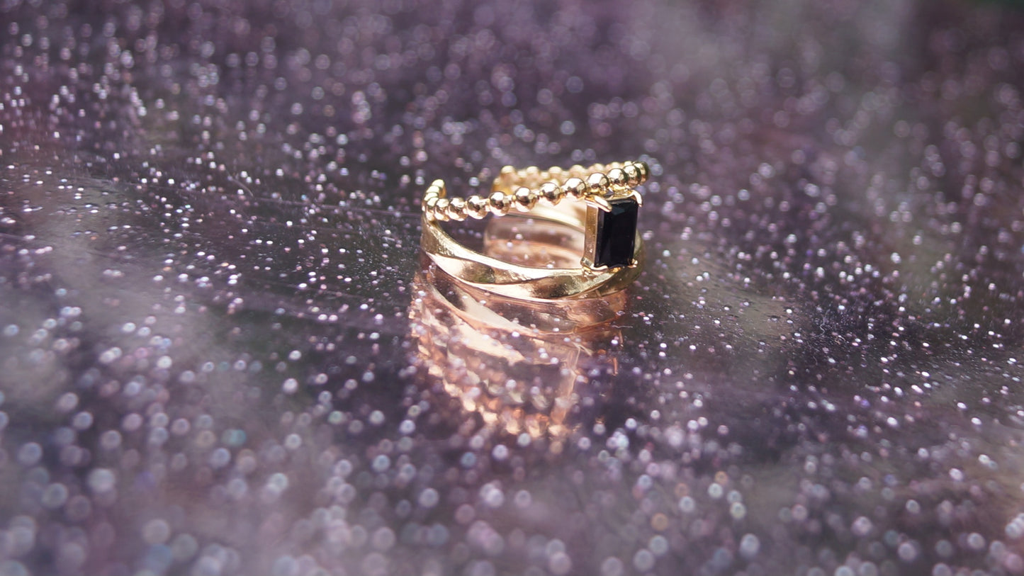 Dual Style Black Rectangular Gem Gold Ring