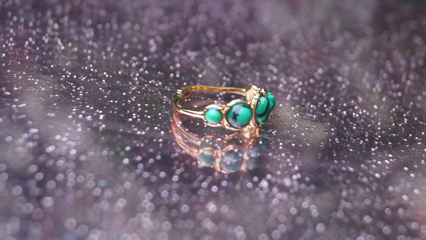 Five Malachite Stone Gold Ring