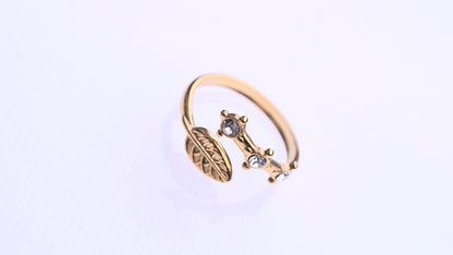 Zirconia Leaf Design Gold Ring